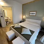 ホテル Regina 3*