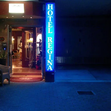 Regina ホテル グラード